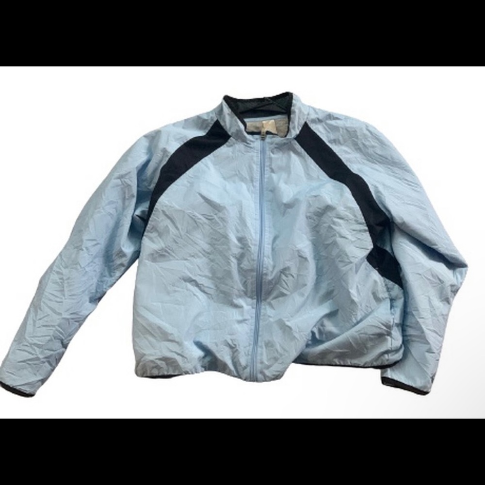 Light womans windbreaker
